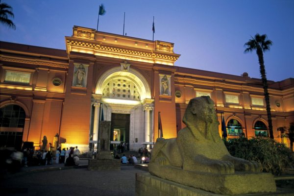 Una giornata dedicata alle Piramidi ed il Grande museo egizio